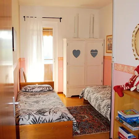 La Collina D'oro Дом отдыха Черноббио